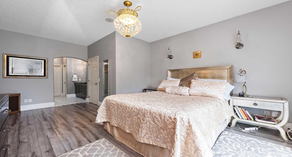 131 Invermere Close, Chestermere, Alberta T1X1L3, 3 Bedrooms Bedrooms, ,3 BathroomsBathrooms,Residential,For Sale,Invermere,A2309757