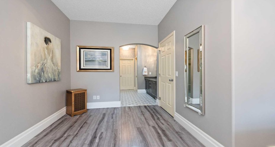 131 Invermere Close, Chestermere, Alberta T1X1L3, 3 Bedrooms Bedrooms, ,3 BathroomsBathrooms,Residential,For Sale,Invermere,A2309757