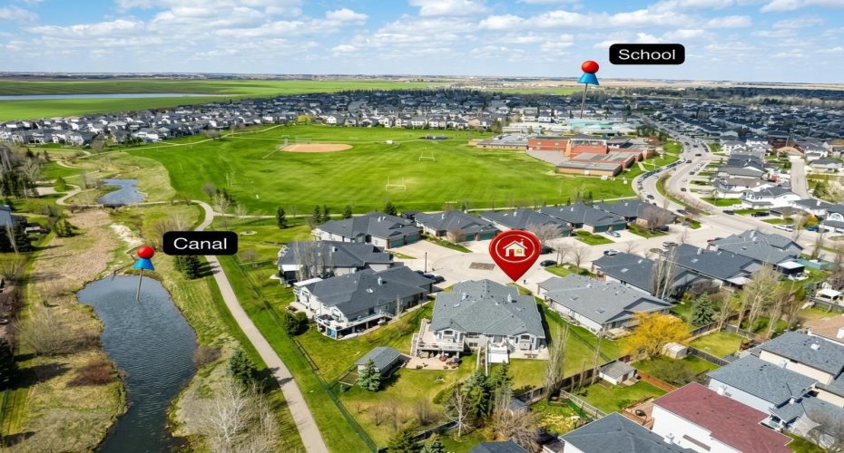 131 Invermere Close, Chestermere, Alberta T1X1L3, 3 Bedrooms Bedrooms, ,3 BathroomsBathrooms,Residential,For Sale,Invermere,A2309757