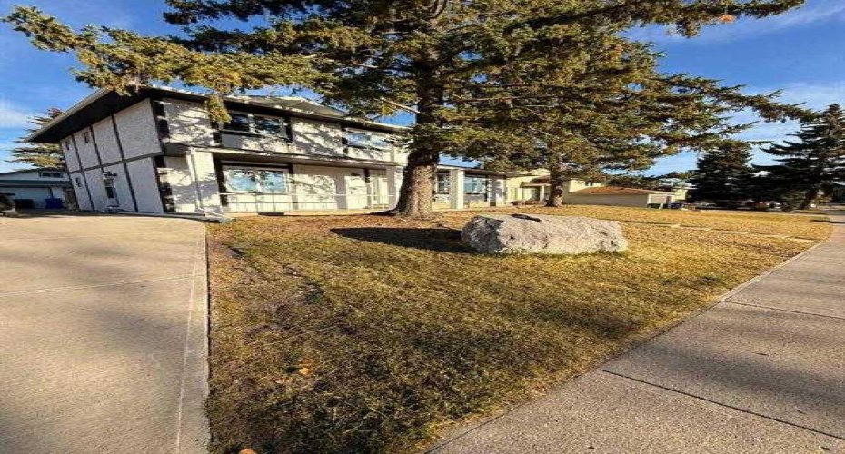 5632 Dalhousie Drive, Calgary, Alberta T3A1P9, 6 Bedrooms Bedrooms, ,4 BathroomsBathrooms,Residential,For Sale,Dalhousie,A2319266