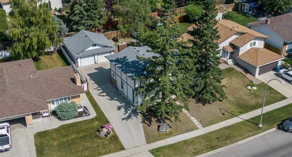 5632 Dalhousie Drive, Calgary, Alberta T3A1P9, 6 Bedrooms Bedrooms, ,4 BathroomsBathrooms,Residential,For Sale,Dalhousie,A2319266