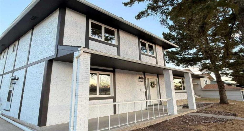 5632 Dalhousie Drive, Calgary, Alberta T3A1P9, 6 Bedrooms Bedrooms, ,4 BathroomsBathrooms,Residential,For Sale,Dalhousie,A2319266