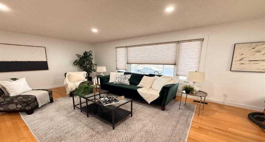 5632 Dalhousie Drive, Calgary, Alberta T3A1P9, 6 Bedrooms Bedrooms, ,4 BathroomsBathrooms,Residential,For Sale,Dalhousie,A2319266