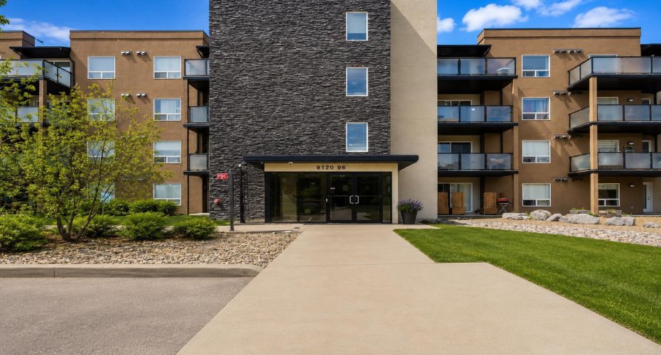 9120 96 Avenue, Grande Prairie, Alberta T8X0A1, 2 Bedrooms Bedrooms, ,2 BathroomsBathrooms,Residential,For Sale,96,A2319287