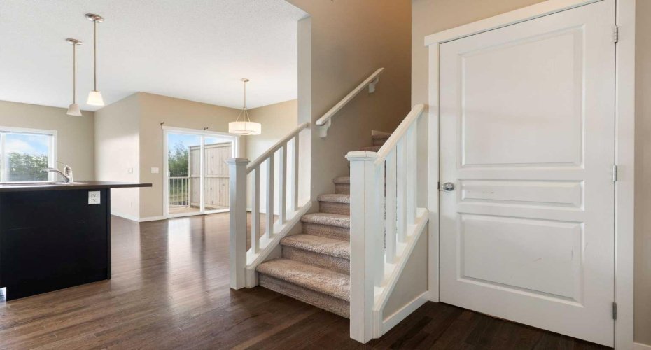 638 River Heights Crescent, Cochrane, Alberta T4C 0R9, 3 Bedrooms Bedrooms, ,3 BathroomsBathrooms,Residential,For Sale,River Heights,A2318374