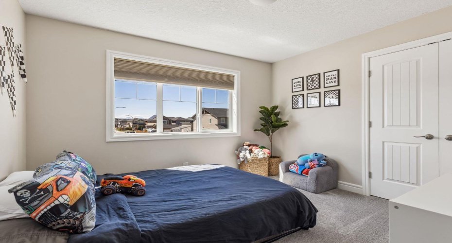 2nd Bedroom Upstairs