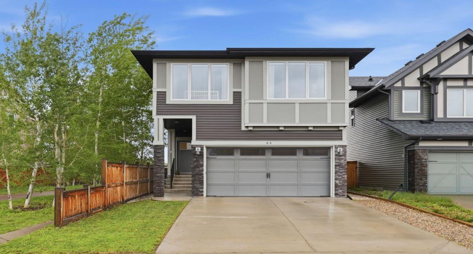 44 Morgan Street, Cochrane, Alberta T4C 2R6, 3 Bedrooms Bedrooms, ,3 BathroomsBathrooms,Residential,For Sale,Morgan,A2319675