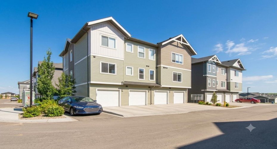 24 Rivercrest Drive, Cochrane, Alberta T4C 2C8, 2 Bedrooms Bedrooms, ,1 BathroomBathrooms,Residential,For Sale,Rivercrest,A2319837