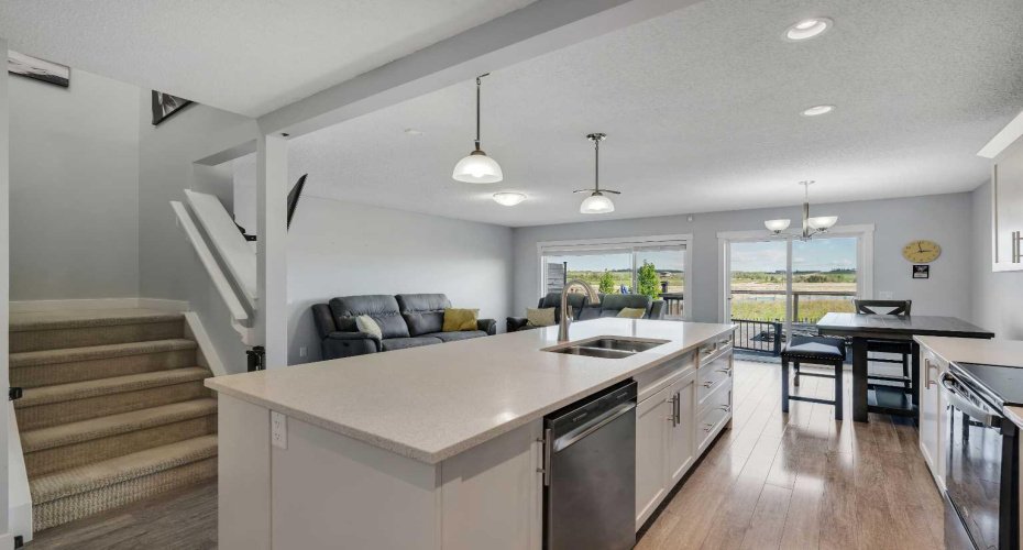 Kitchen island with Quartz counters.
