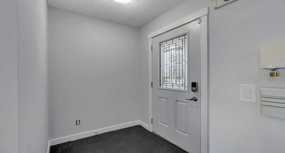 Front entryway into the home.
