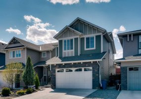 203 Bayview Circle, Airdrie, Alberta T4B 5A7, 3 Bedrooms Bedrooms, ,3 BathroomsBathrooms,Residential,For Sale,Bayview,A2319899