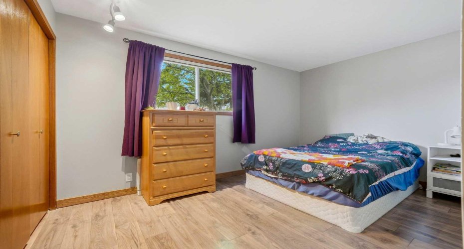 Bedroom 1st lower level