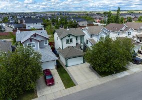 381 Silver Springs Way, Airdrie, Alberta T4B 2X8, 4 Bedrooms Bedrooms, ,4 BathroomsBathrooms,Residential,For Sale,Silver Springs,A2317354