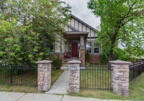 902 Williamstown Boulevard, Airdrie, Alberta T4B 0S8, 3 Bedrooms Bedrooms, ,3 BathroomsBathrooms,Residential,For Sale,Williamstown,A2320874