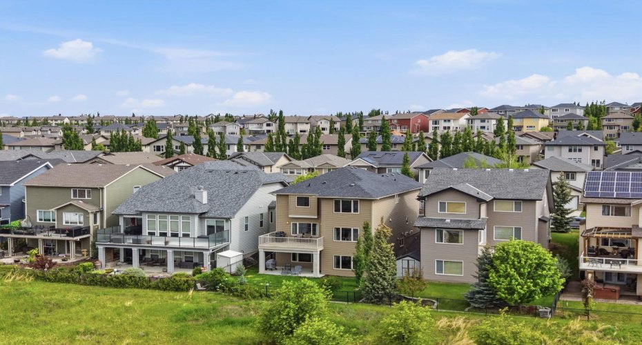 139 Sunset View, Cochrane, Alberta T4C 0E8, 5 Bedrooms Bedrooms, ,4 BathroomsBathrooms,Residential,For Sale,Sunset,A2320979