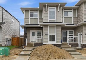 2253 Bayview Drive, Airdrie, Alberta T4B5N3, 3 Bedrooms Bedrooms, ,3 BathroomsBathrooms,Residential,For Sale,Bayview,A2320939