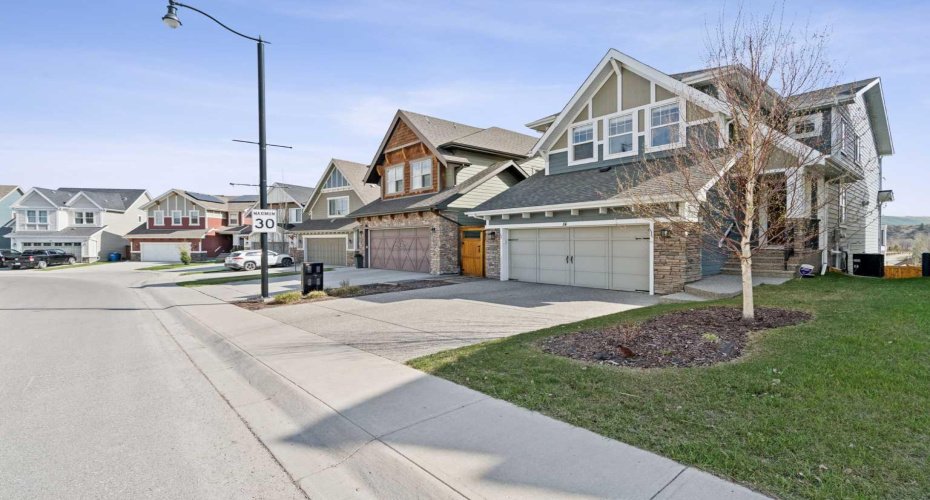 14 Riviera View, Cochrane, Alberta T4C 0Y7, 3 Bedroom Bedrooms, 0 ,4 BathroomBathrooms,Residential,For Sale,Riviera,0,A2321285