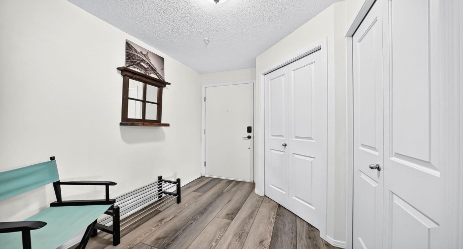 505 Railway Street, Cochrane, Alberta T4C 2K9, 2 Bedroom Bedrooms, 0 ,2 BathroomBathrooms,Residential,For Sale,Railway,0,A2319516