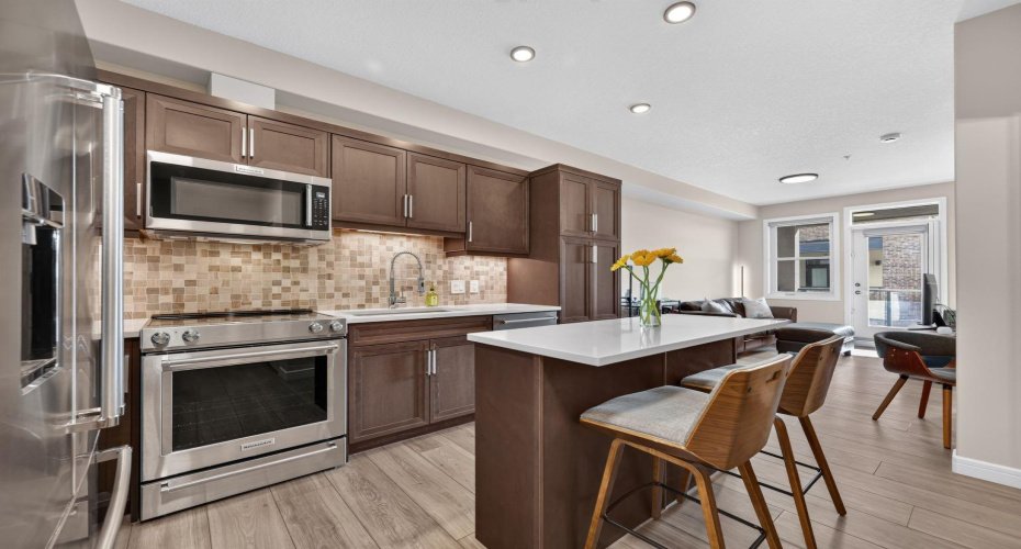 80 Greenbriar Place, Calgary, Alberta T3B 6J4, 1 Bedroom Bedrooms, ,1 BathroomBathrooms,Residential,For Sale,Greenbriar,A2320642