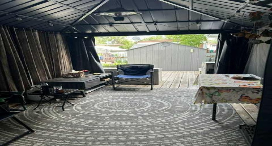 gazebo interior