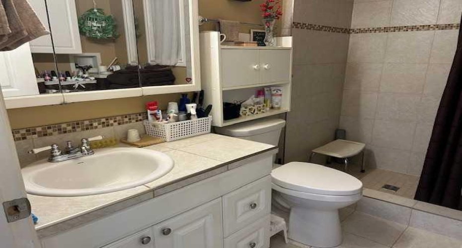 56 Greenbrook Village, Brooks, Alberta T1R 0R7, 2 Bedrooms Bedrooms, ,1 BathroomBathrooms,Mobile,For Sale,Greenbrook,A2320653