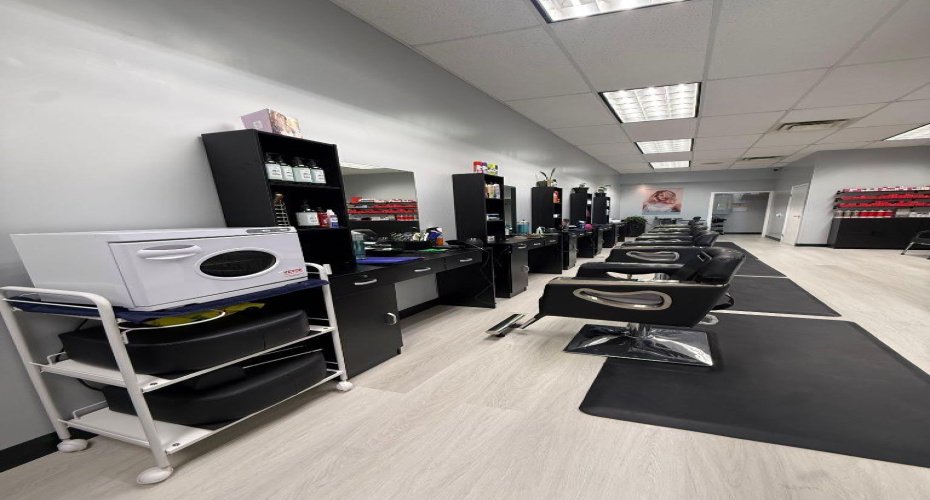 Calgary, Alberta, ,Commercial,For Sale,A2320735