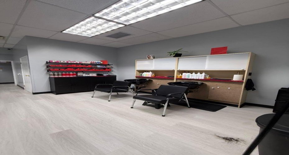 Calgary, Alberta, ,Commercial,For Sale,A2320735