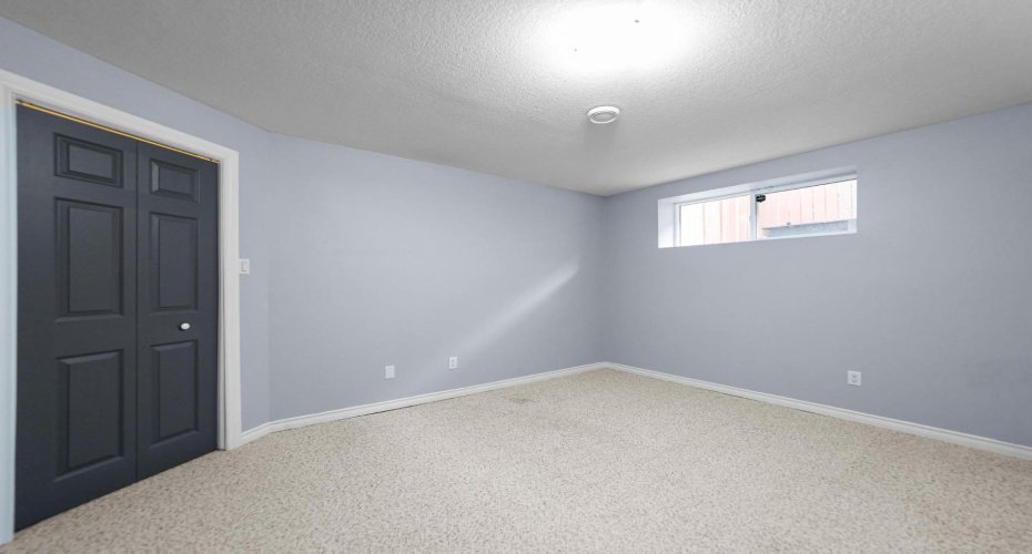 2605 57 Street, Camrose, Alberta T4V 1T2, 5 Bedrooms Bedrooms, ,4 BathroomsBathrooms,Residential,For Sale,57,A2320777