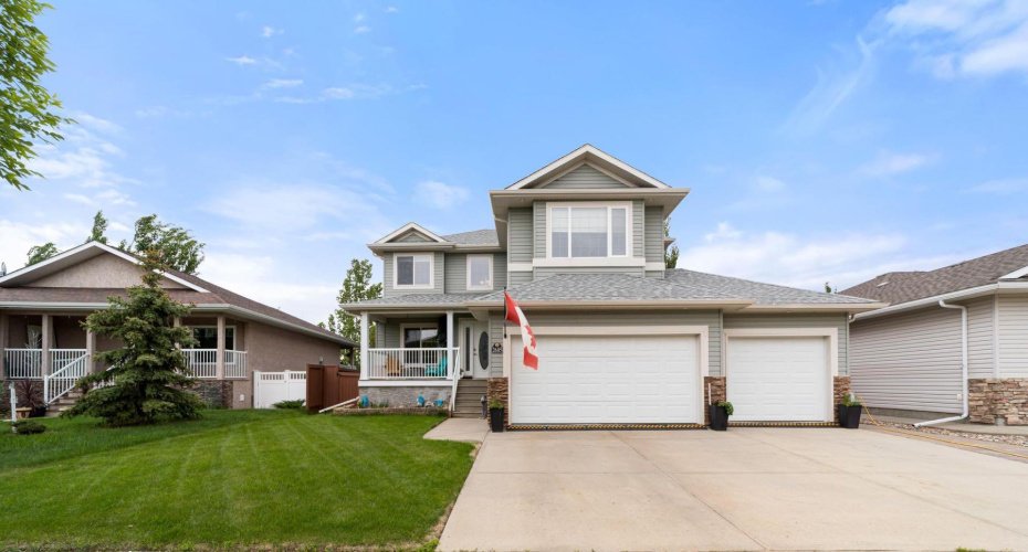 2605 57 Street, Camrose, Alberta T4V 1T2, 5 Bedrooms Bedrooms, ,4 BathroomsBathrooms,Residential,For Sale,57,A2320777