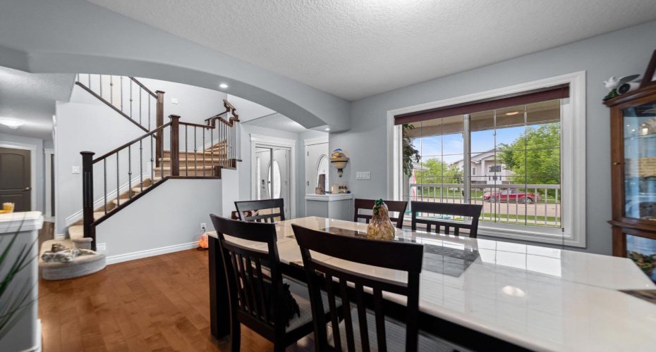 2605 57 Street, Camrose, Alberta T4V 1T2, 5 Bedrooms Bedrooms, ,4 BathroomsBathrooms,Residential,For Sale,57,A2320777