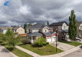 1200 Windhaven Close, Airdrie, Alberta T4B 0P4, 4 Bedrooms Bedrooms, ,3 BathroomsBathrooms,Residential,For Sale,Windhaven,A2321004