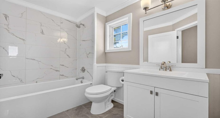 Upstairs Bathroom