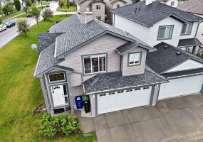 98 Canoe Square, Airdrie, Alberta T4B 2N5, 5 Bedrooms Bedrooms, ,3 BathroomsBathrooms,Residential,For Sale,Canoe,A2321577