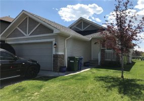 101 Channelside Cove, Airdrie, Alberta T4B 3J1, 2 Bedrooms Bedrooms, ,2 BathroomsBathrooms,Residential,For Sale,Channelside,A2309656