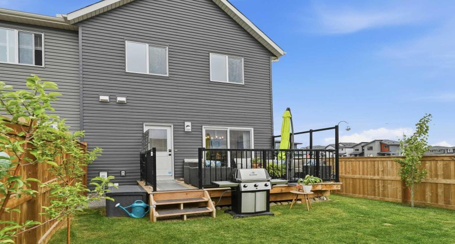 66 Fireside Street, Cochrane, Alberta T4C 3C9, 4 Bedrooms Bedrooms, ,4 BathroomsBathrooms,Residential,For Sale,Fireside,A2320987