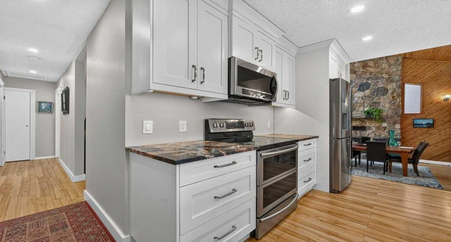 2319 5 Avenue, Calgary, Alberta T2N 0T1, 3 Bedrooms Bedrooms, ,2 BathroomsBathrooms,Residential,For Sale,5,A2321484