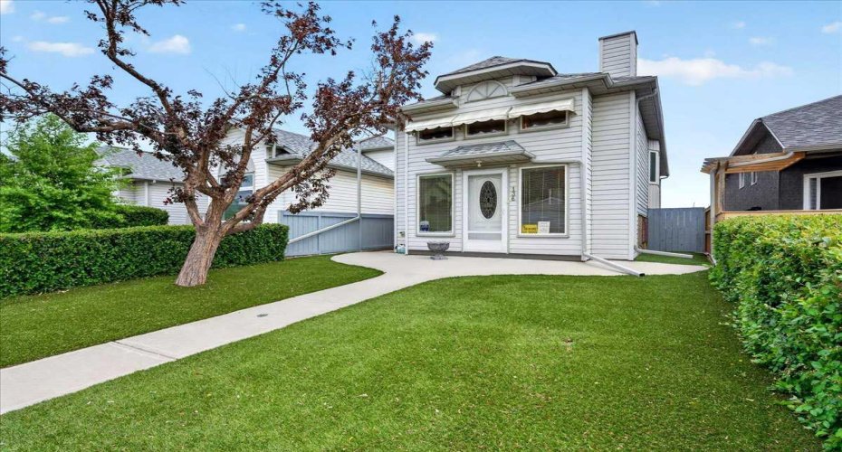 136 hunterhorn Drive, Calgary, Alberta T2K 6H3, 3 Bedrooms Bedrooms, ,1 BathroomBathrooms,Residential,For Sale,hunterhorn,A2322435