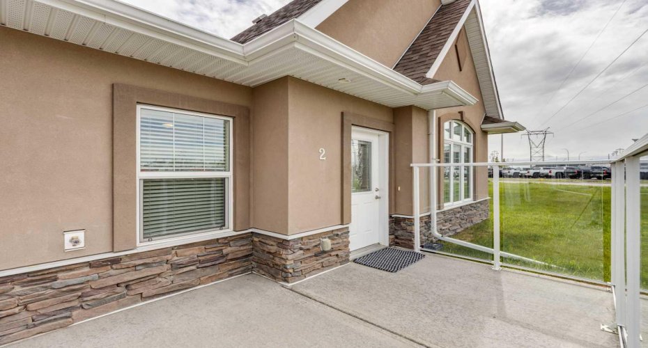 20 River Heights View, Cochrane, Alberta T4C 0M9, 1 Bedroom Bedrooms, ,2 BathroomsBathrooms,Residential,For Sale,River Heights,A2321524