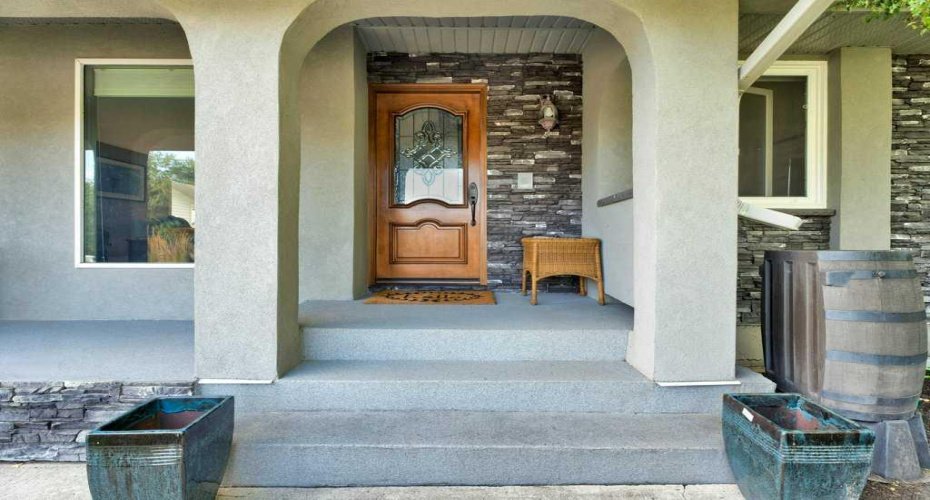 2843 Cedar Ridge Drive, Calgary, Alberta T2W 2B2, 3 Bedrooms Bedrooms, ,3 BathroomsBathrooms,Residential,For Sale,Cedar Ridge,A2321532