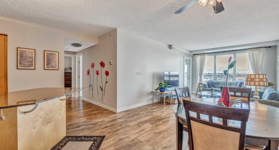 8710 Horton Road, Calgary, Alberta T2V 0P7, 2 Bedrooms Bedrooms, ,2 BathroomsBathrooms,Residential,For Sale,Horton,A2321553