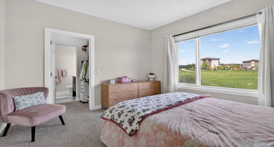 4 Sage Hill Terrace, Calgary, Alberta T3R 0W4, 2 Bedrooms Bedrooms, ,2 BathroomsBathrooms,Residential,For Sale,Sage Hill,A2321571