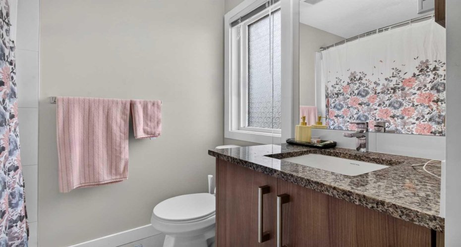 4 Sage Hill Terrace, Calgary, Alberta T3R 0W4, 2 Bedrooms Bedrooms, ,2 BathroomsBathrooms,Residential,For Sale,Sage Hill,A2321571