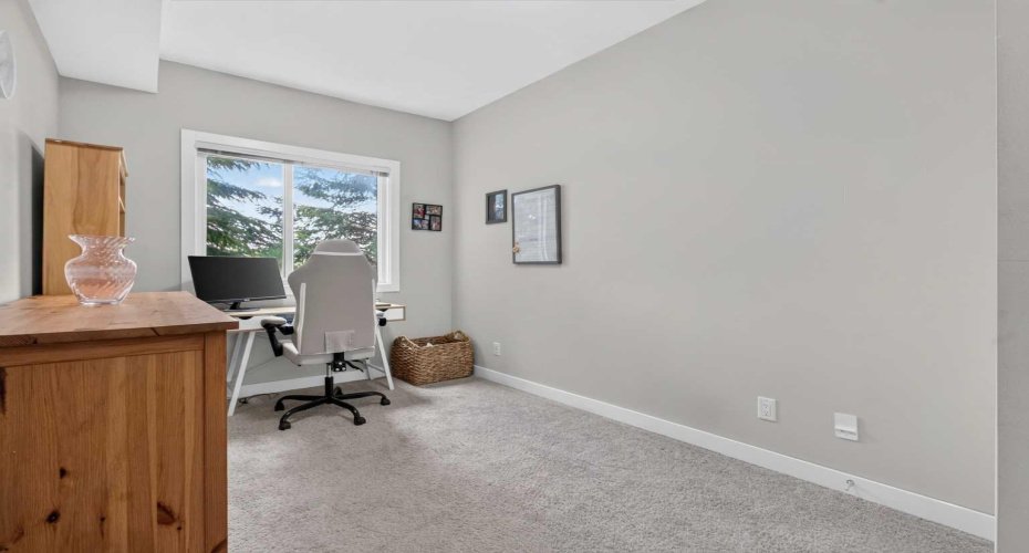 4 Sage Hill Terrace, Calgary, Alberta T3R 0W4, 2 Bedrooms Bedrooms, ,2 BathroomsBathrooms,Residential,For Sale,Sage Hill,A2321571