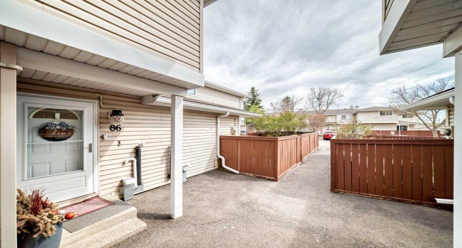 1155 Falconridge Drive, Calgary, Alberta T3J1E1, 4 Bedrooms Bedrooms, ,2 BathroomsBathrooms,Residential,For Sale,Falconridge,A2322481