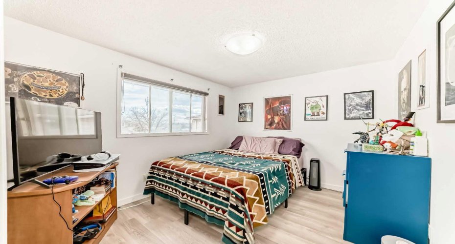 1155 Falconridge Drive, Calgary, Alberta T3J1E1, 4 Bedrooms Bedrooms, ,2 BathroomsBathrooms,Residential,For Sale,Falconridge,A2322481