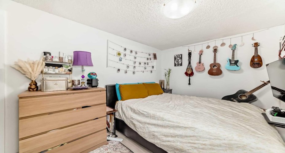 1155 Falconridge Drive, Calgary, Alberta T3J1E1, 4 Bedrooms Bedrooms, ,2 BathroomsBathrooms,Residential,For Sale,Falconridge,A2322481