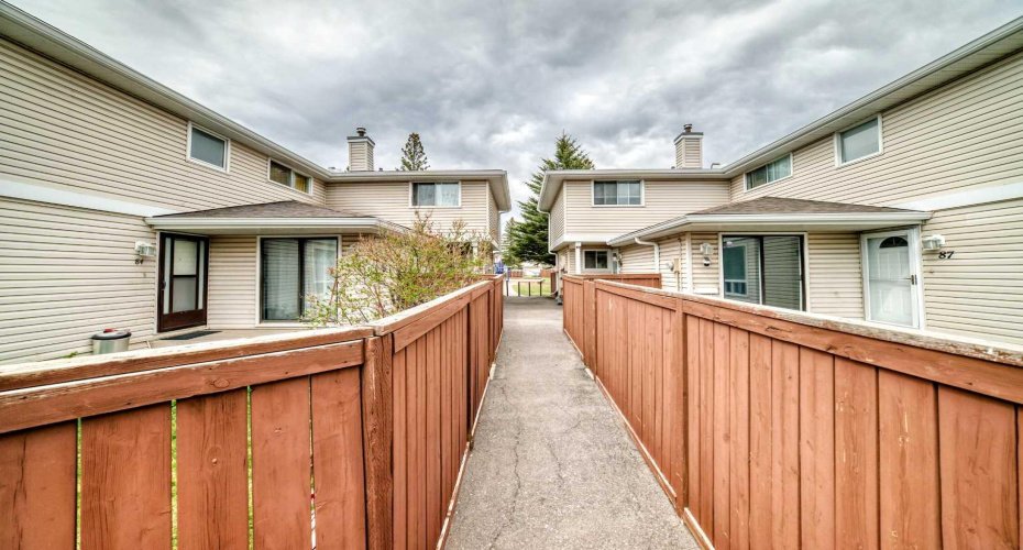 1155 Falconridge Drive, Calgary, Alberta T3J1E1, 4 Bedrooms Bedrooms, ,2 BathroomsBathrooms,Residential,For Sale,Falconridge,A2322481
