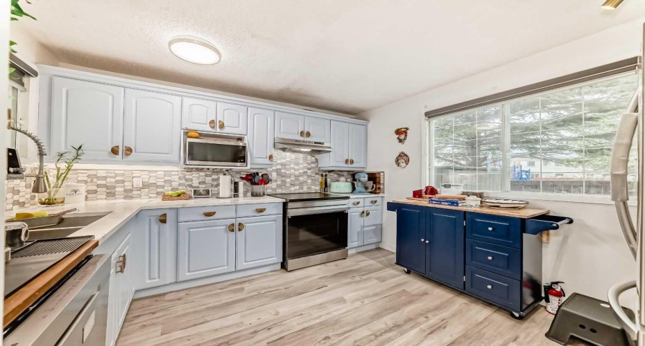 1155 Falconridge Drive, Calgary, Alberta T3J1E1, 4 Bedrooms Bedrooms, ,2 BathroomsBathrooms,Residential,For Sale,Falconridge,A2322481