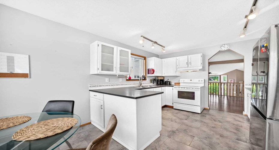 47 Harvest Glen Rise, Calgary, Alberta T3K4C1, 4 Bedrooms Bedrooms, ,3 BathroomsBathrooms,Residential,For Sale,Harvest Glen,A2321581