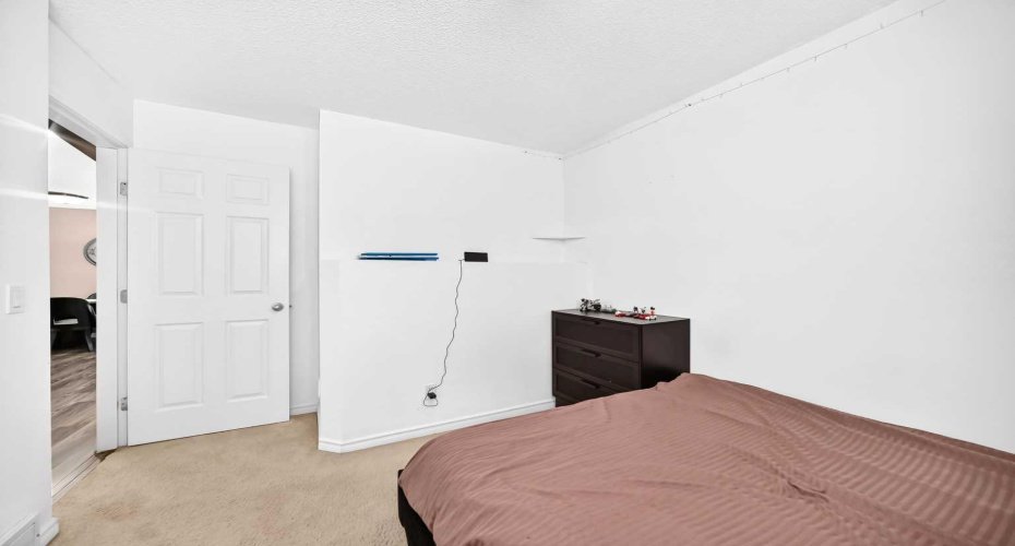 47 Harvest Glen Rise, Calgary, Alberta T3K4C1, 4 Bedrooms Bedrooms, ,3 BathroomsBathrooms,Residential,For Sale,Harvest Glen,A2321581